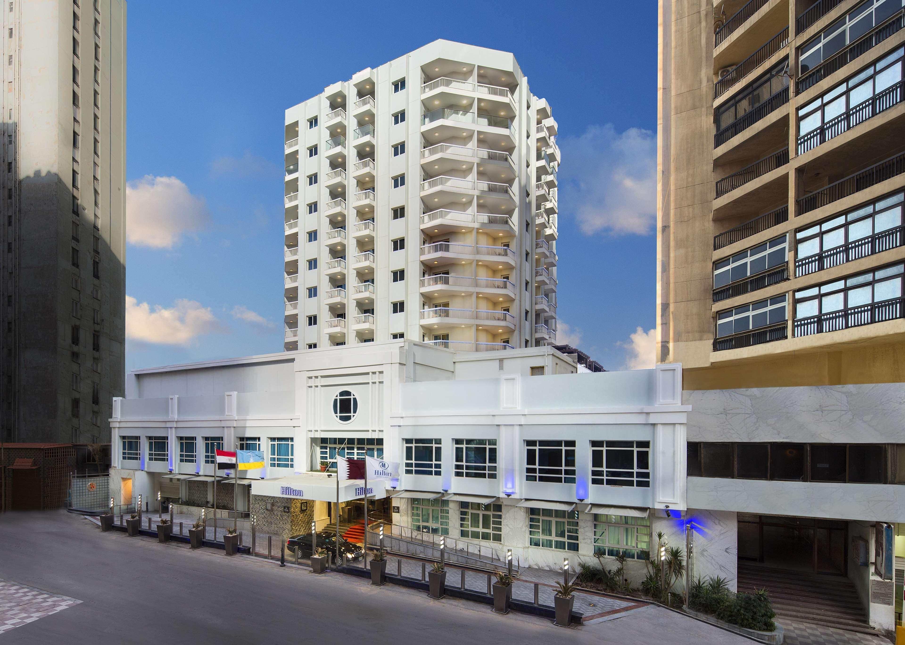 Hilton Alexandria Corniche Hotel Ngoại thất bức ảnh The hotel in 2012