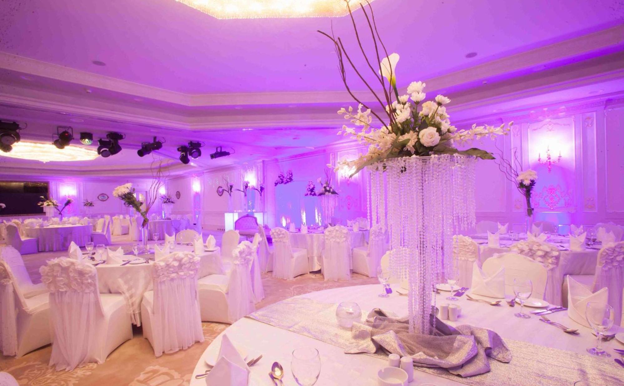 Hilton Alexandria Corniche Hotel Ngoại thất bức ảnh A wedding reception